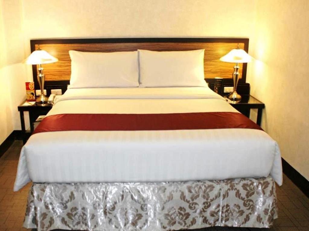 Superior Queen Room